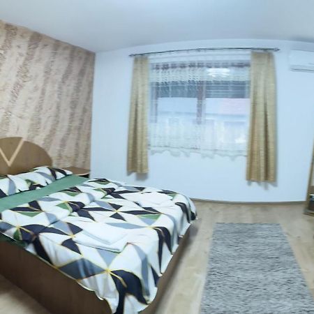 הוילה Ieşelniţa Casa Luminita מראה חיצוני תמונה