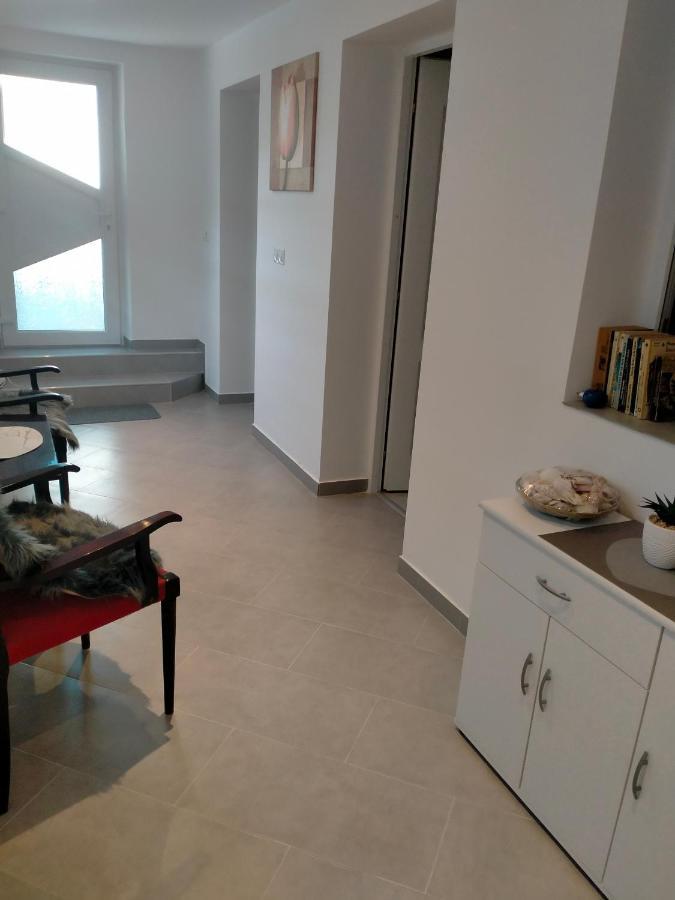 הוילה Ieşelniţa Casa Luminita מראה חיצוני תמונה